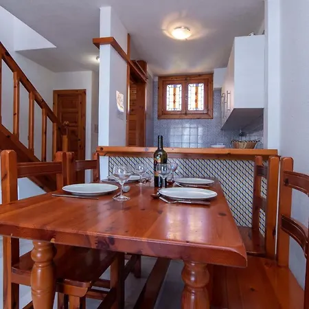 Park Santiago Iii 131 - One Bed Apartment *